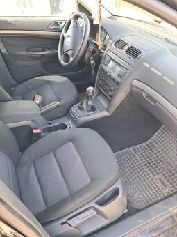 Predám skoda octavia 1,9tdi combi - 10