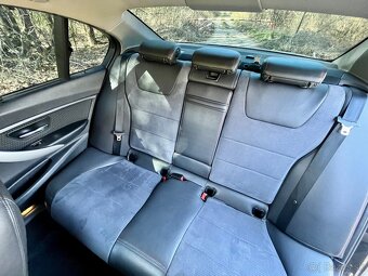 BMW rad 3 f30 318d - 10