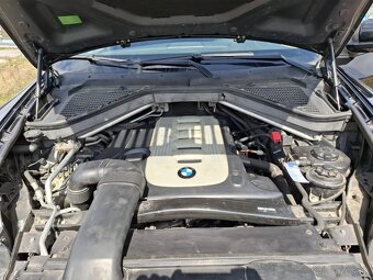 BMW X5 E70 - 10
