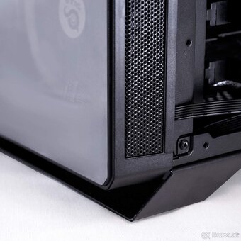 Talius Leviathan V2 Spectrum Gaming Full-Tower ATX - 10