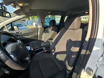 Peugeot 5008 2.0 HDi Allure 7.miest - 10