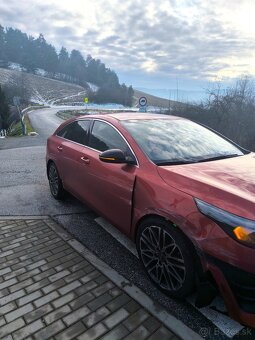 Kia Proceed GT 1.6 - 10