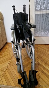 Invalidný vozík odľahčený s brzdou pre obsluhu - 10