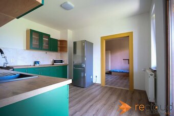 5-izbový rodinný dom - Hontianske Moravce - 10