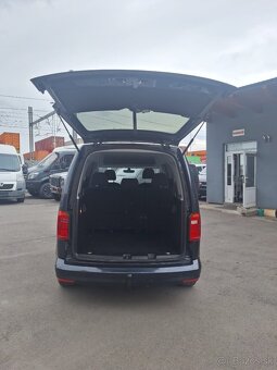 VOLKSWAGEN CADDY 1,4 5míst TAŽNÉ - 10