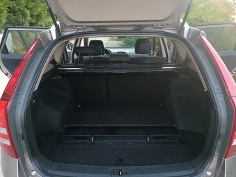 Na predaj KIA cee'd SW 1,6 CVVT, 93 kW, 2009, benzín - 10