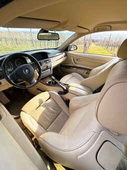 BMW 320i Coupé E92 - 10