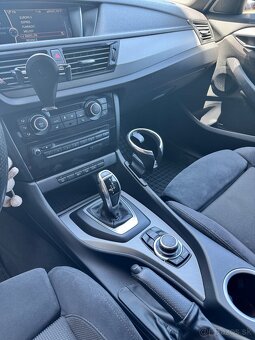 BMW X1 - 10