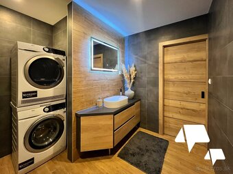 3-izb moderný, kompletne zariadený byt s terasou a parkovací - 10