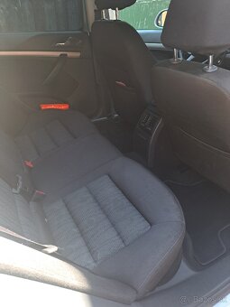 ŠKODA OCTAVIA 2 - 10