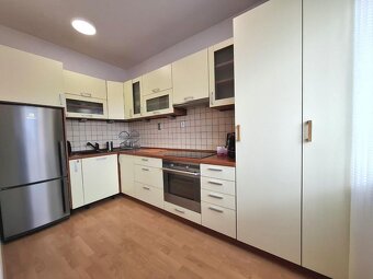 PRENÁJOM: 1 IZBOVÝ BYT 40M2 FRANCÚZSKY BALKÓN, CENTRUM, SVIT - 10