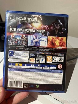 🎮 PlayStation 4 Slim 500 GB – 2 ovládače + nabíjacia stanic - 10