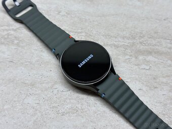 Samsung Galaxy Watch 7 44 LTE Green - 10