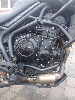 Triumph tiger 800 - 10