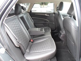 Ford Mondeo Combi 2.0 HEV Vignale 187k automat,facelift,masá - 10
