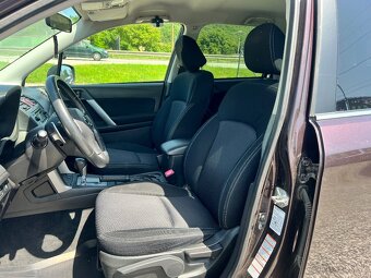 Subaru Forester 2.0i Comfort CVT - 10