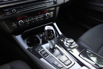 BMW Rad 5 Touring 520d xDrive - 10