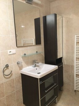 Priestranný 2 iz byt v novostavbe v Ružinove – čiastočne zar - 10