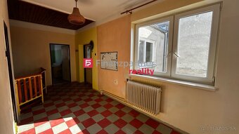 Dvojpodlažný 5-izbový rodinný dom, Madunice - 10