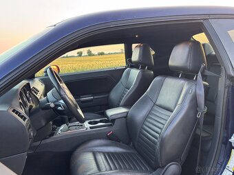 Dodge Challenger 2012 RT 5.7 HEMI vo výbave PLUS - 10