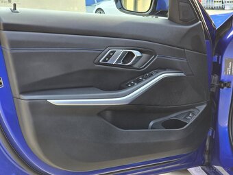 BMW 320d xDrive Touring MSport 2023, 68 350 km, Zaruka - 10