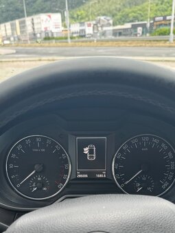 Škoda Octavia 1.6 TDi DSG - 10