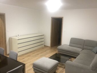 Prenajmem 3-izbový byt v centre Piešťan - 10