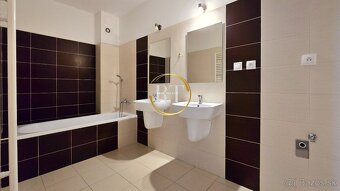 Veľkorysý a slnečný 3i 85m2 s loggiou 8m2 v centre DS - 10