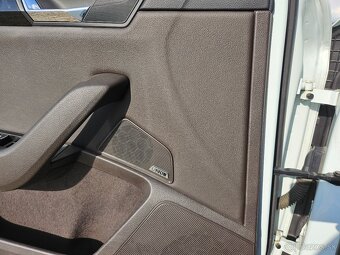 Skoda Superb Combi L&K 4x4 2.0tdi - 10