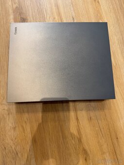 Xbox one x + 2 ovládače - 10