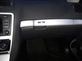 Škoda Octavia II. Combi Scout 2.0 TDI CR DPF 4x4 Facelift - 10
