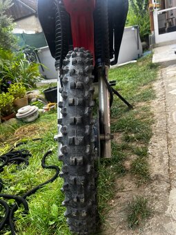 Kawasaki klr 600A - 10