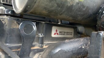Predám traktor Solis 26 9+9 spolu s príslušenstvom. - 10