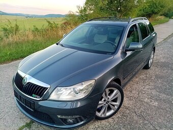 ŠKODA OCTAVIA COMBI II 2.0 TDI CR XENON NAVI MODEL 2011 - 10