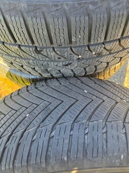 Komplet set vw T5 T6 235/55R17 - 10