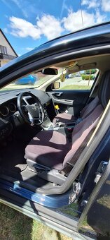 XC60 2.4 D 4x4 D5 - 10