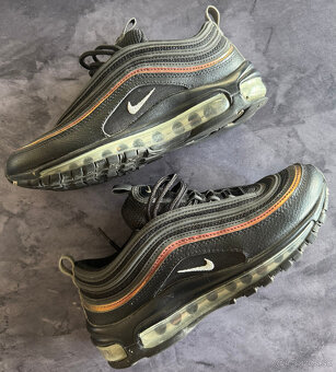 Dámske tenisky Nike AIR MAX 97 / EUR 38,5 - 10