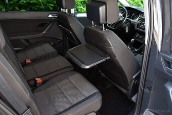 Volkswagen Touran 2.0 TDI ADAPTÍVNY TEMPOMAT, KAMERA - 10