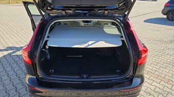 Volvo V60 Cross Country - 10