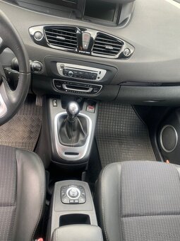 Renault Scenic - 10