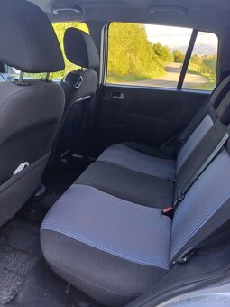 Ford fusion 1,4tdci - 10