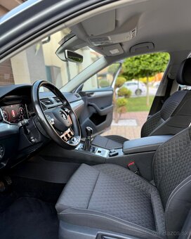 Škoda Superb Combi 2.0 TDI EVO 6-ST MANUÁL - 10