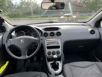 Peugeot 308 - 10