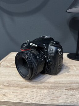 Nikon D7000, 35mm 1.8, 50mm 1.8 - 10