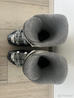 Lyže + lyžiarky - 10