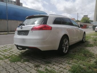 Opel insignia - 10