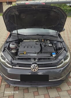 Volkswagen GOLF 2.0 TDI M6 - 10