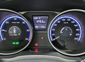 Hyundai ix35 - 10