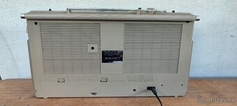 Radiomagnetofon JVC - 10
