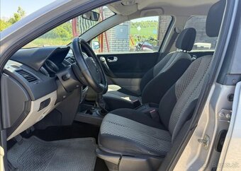 Renault Mégane 1,5 dCi PO ROZVODECH, TAŽNÉ nafta manuál - 10